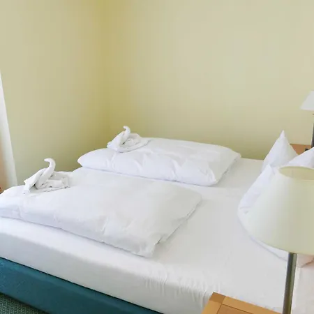 1 2 12 Inselstrand Ostseebad Heringsdorf